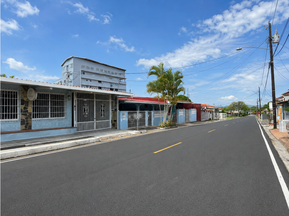 VENDO CASA RESIDENCIAL COMERCIAL - LAS LOMAS LA CHORRERA