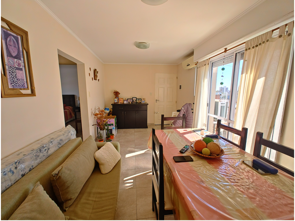 DEPARTAMENTO EN VENTA - UN DORMITORIO - CENTRICO - 1
