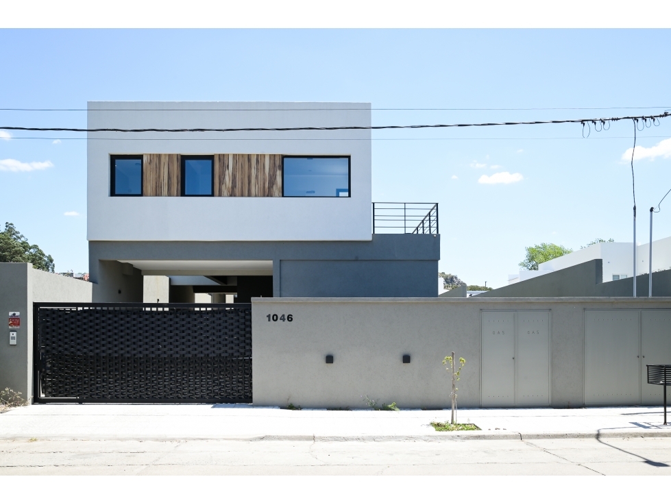 Duplex a estrenar 4 amb. estilo casa Zona Calvario - Tandil — foto 2