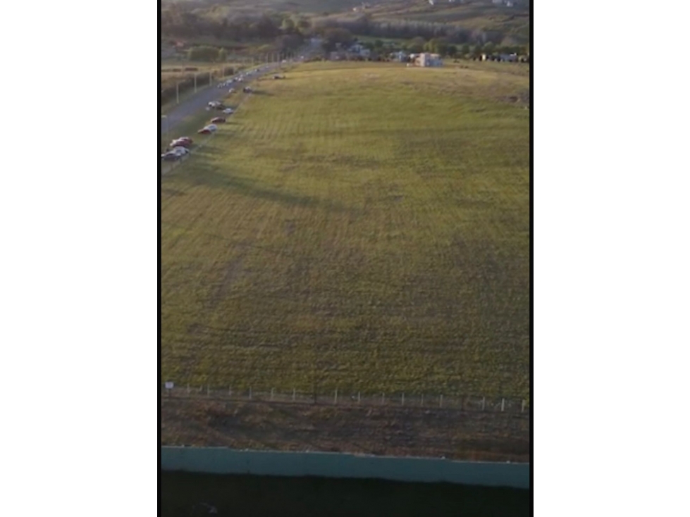 En VENTA EXCELENTES MANZANAS EN ZONA TURISTICA DE TANDIL - 2