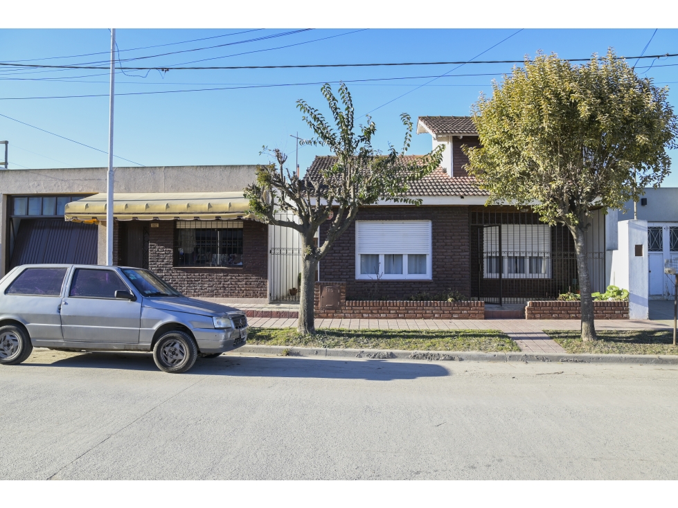 Venta en block .Dos propiedades sobre doble lote, Tandil - 1