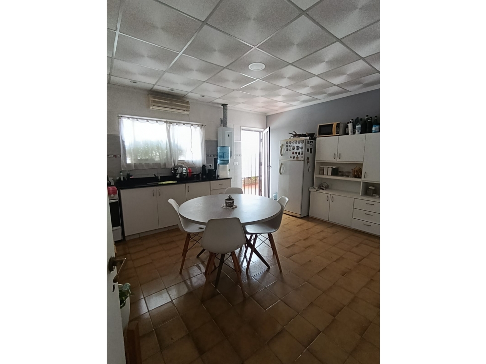VENTA EN LA PLATA - DEPARTAMENTO DE DOS DORMITORIOS - 5