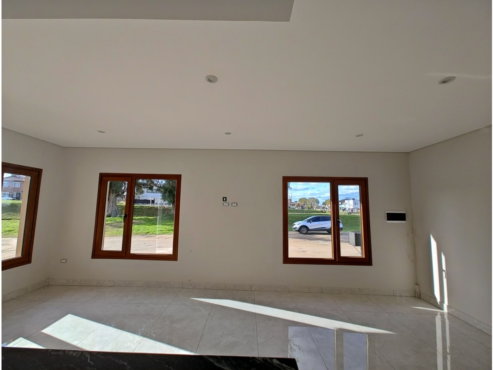 CASA EN VENTA A ESTRENAR ZONA MIRAGE APTA CREDITO TANDIL - 6