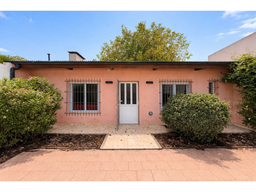 EN VENTA CASA DE 3 DORM. EN VILLA ITALIA, TANDIL - 4