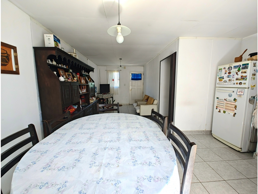 CASA EN VENTA - AV. ESTRADA Y PJE CHACO - 6