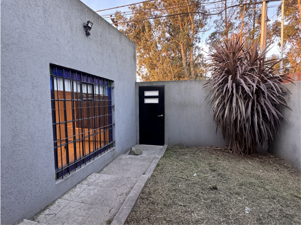 En alquiler casa 3 ambientes en Tandil - 1