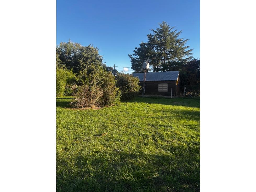 LOTE EN VENTA CON CABAÑA ZONA EL PARAISO TANDIL - 4