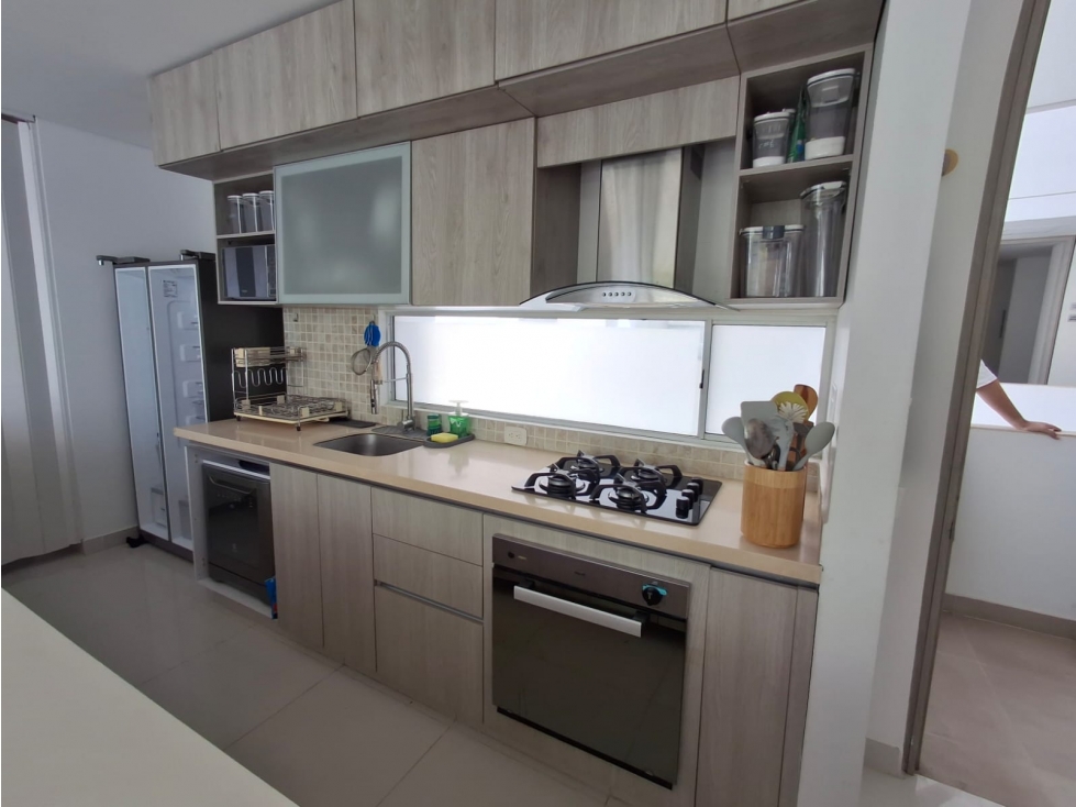 APARTAMENTO EN ARRIENDO EN BURANO DE127 M² — foto 3