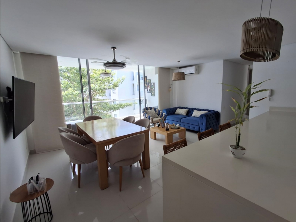 APARTAMENTO EN ARRIENDO EN BURANO DE127 M² — foto 2
