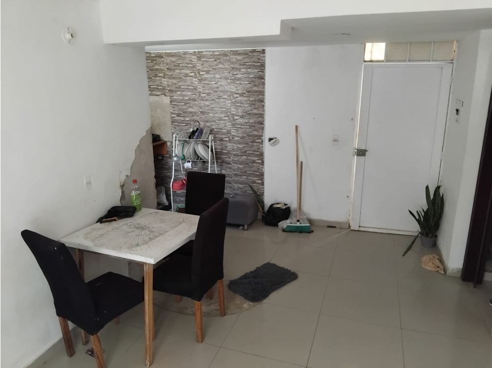 Apartamento sencillo y funcional con espacios amplios