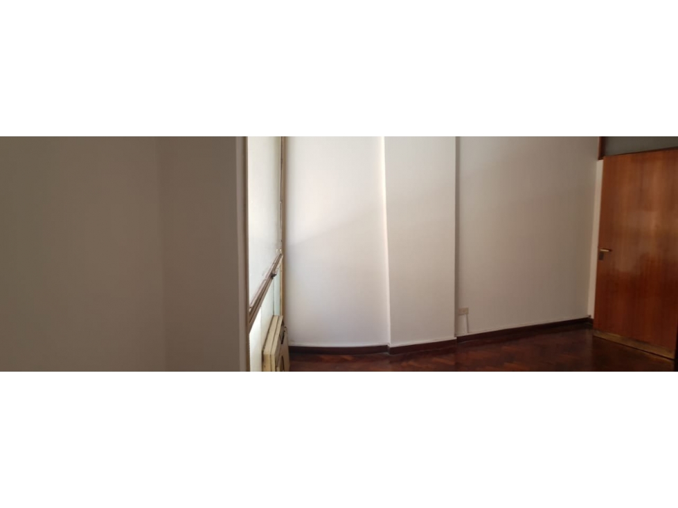 VENDO OFICINA A MTS DE TRIBUNALES Y PATIO OLMOS - 3