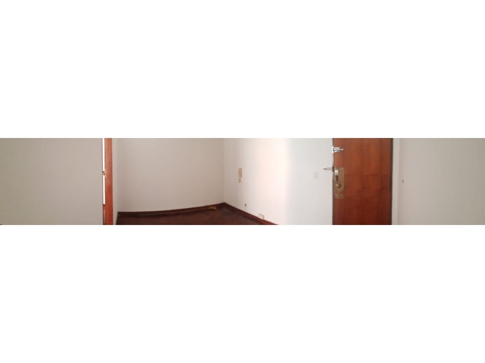 VENDO OFICINA A MTS DE TRIBUNALES Y PATIO OLMOS - 6