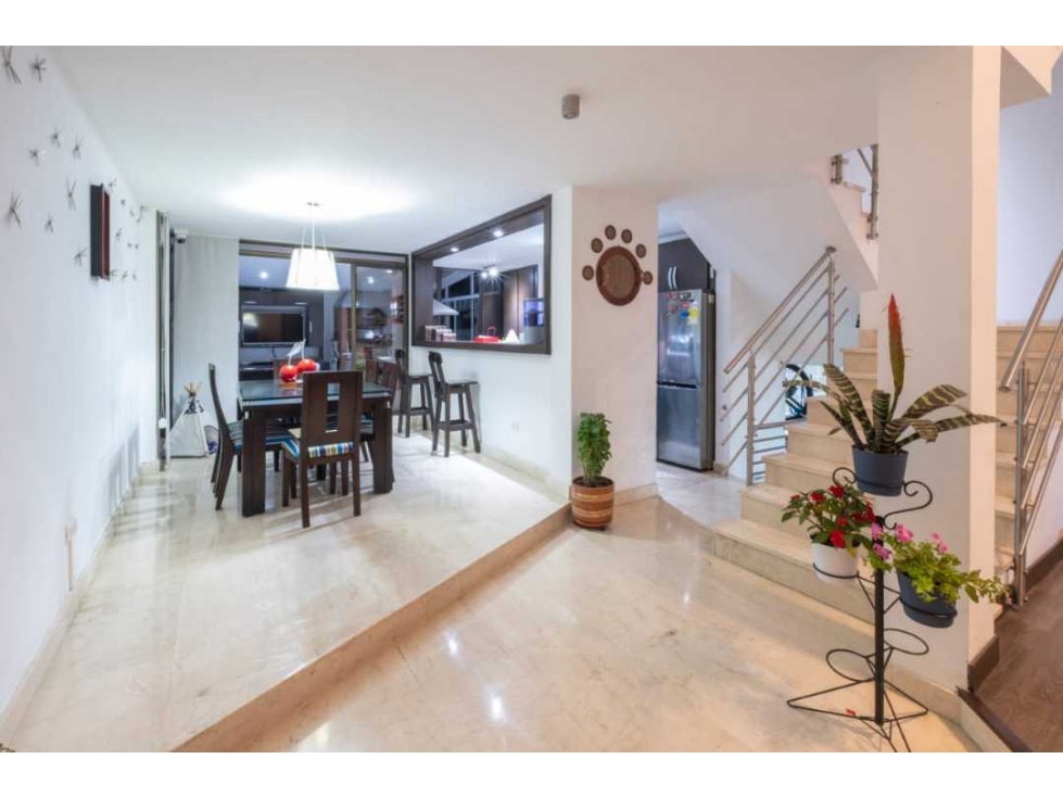 Casa en condominio al norte de Armenia remodelada — foto 3