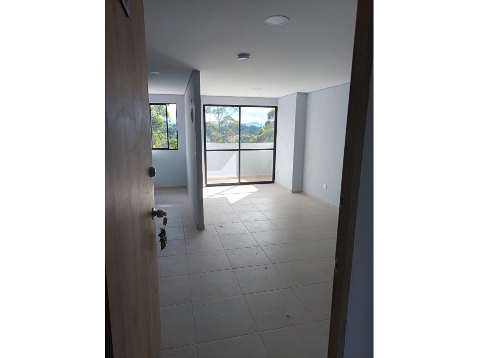 SE VENDE APARTAMENTO EN MARINILLA, UNIDAD AIRES DE ALCARAVANEZ