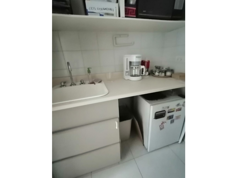 ARRIENDO VENTA OFICINA 90m2 PARQUE 93 CHICO — foto 3