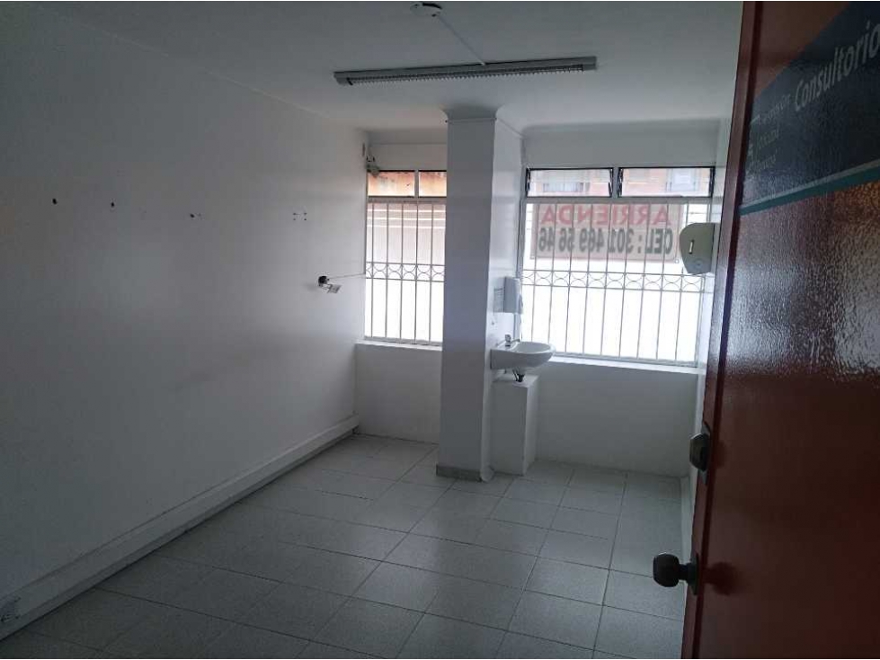 VENTA - ARRIENDO EDIFICIO PARA OFICINAS 1.000Mtrs PEPE SIERRA — foto 4