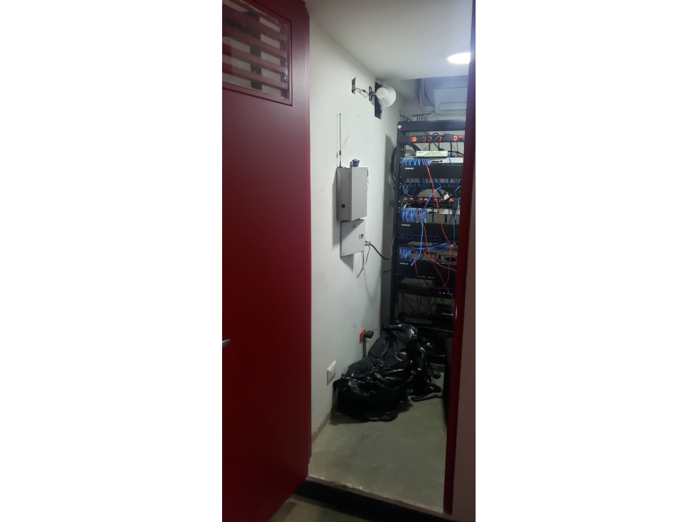Venta Casa Oficina 484m2 (RENTANDO) BARRIO EL POLO — foto 6
