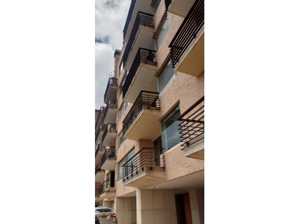 VENTA o ARRIENDO APARTAMENTO 460M2 +TERRAZA +BALCONES BOSQUE MEDINA — foto 3