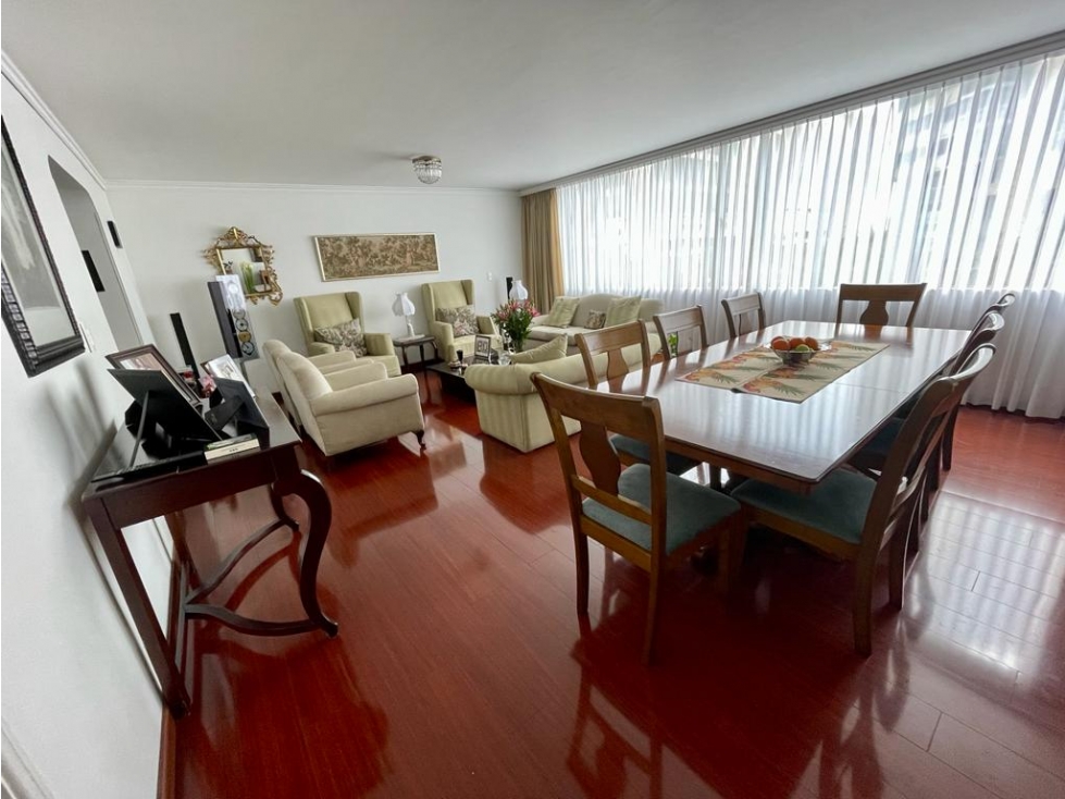 VENTA APARTAMENTO 126M2 EXTERIOR SANTA BARBARA ALTA