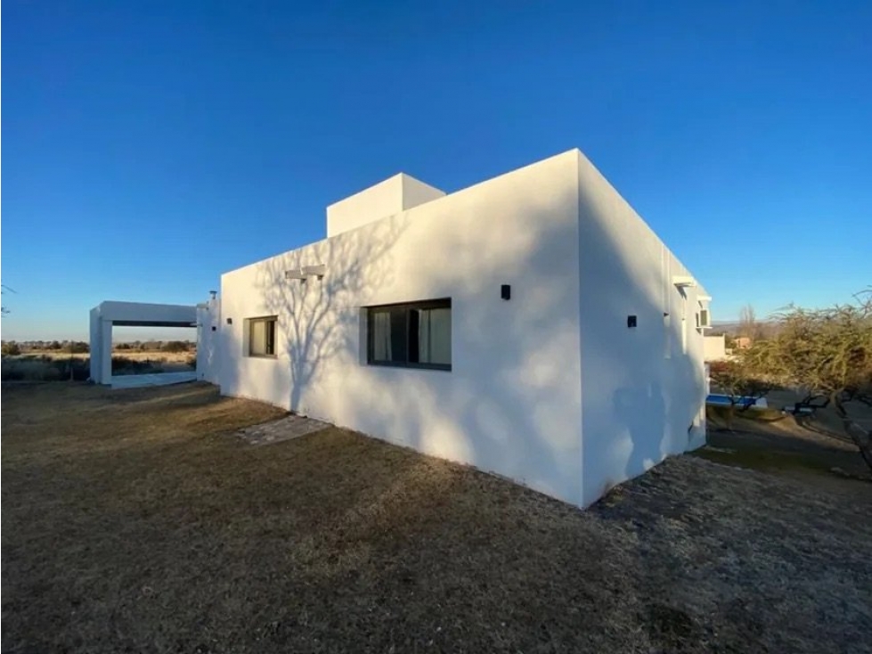 VENTA CASA ENTRE CORDOBA Y CARLOS PAZ EN COUNTRY CAUSANA - 3