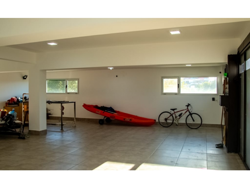 VENTA CASA EN CARLOS PAZ HERMOSA Y MINIMALISTA - 6