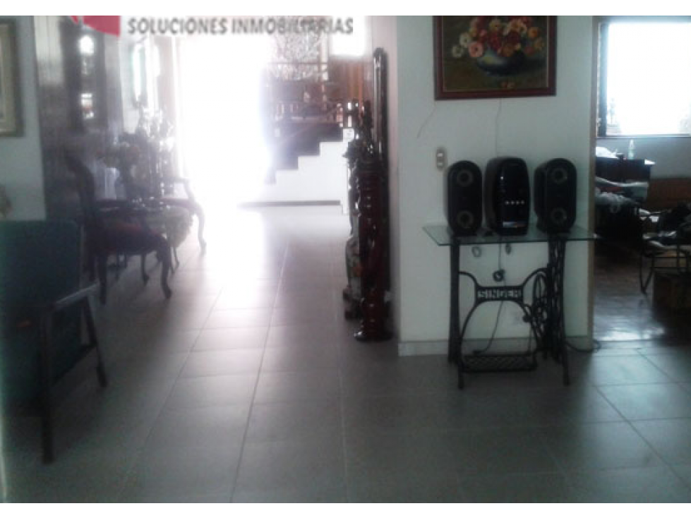 Casa unifamiliar Laureles 1 cuadra de la 33 y 1 de la 80 — foto 3