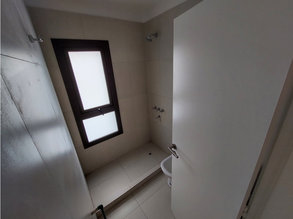 DÚPLEX · ALQUILER · BARRIO PRIVADO · 3 DORMITORIOS - 5