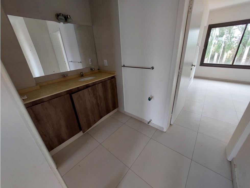 DÚPLEX · ALQUILER · BARRIO PRIVADO · 3 DORMITORIOS - 6