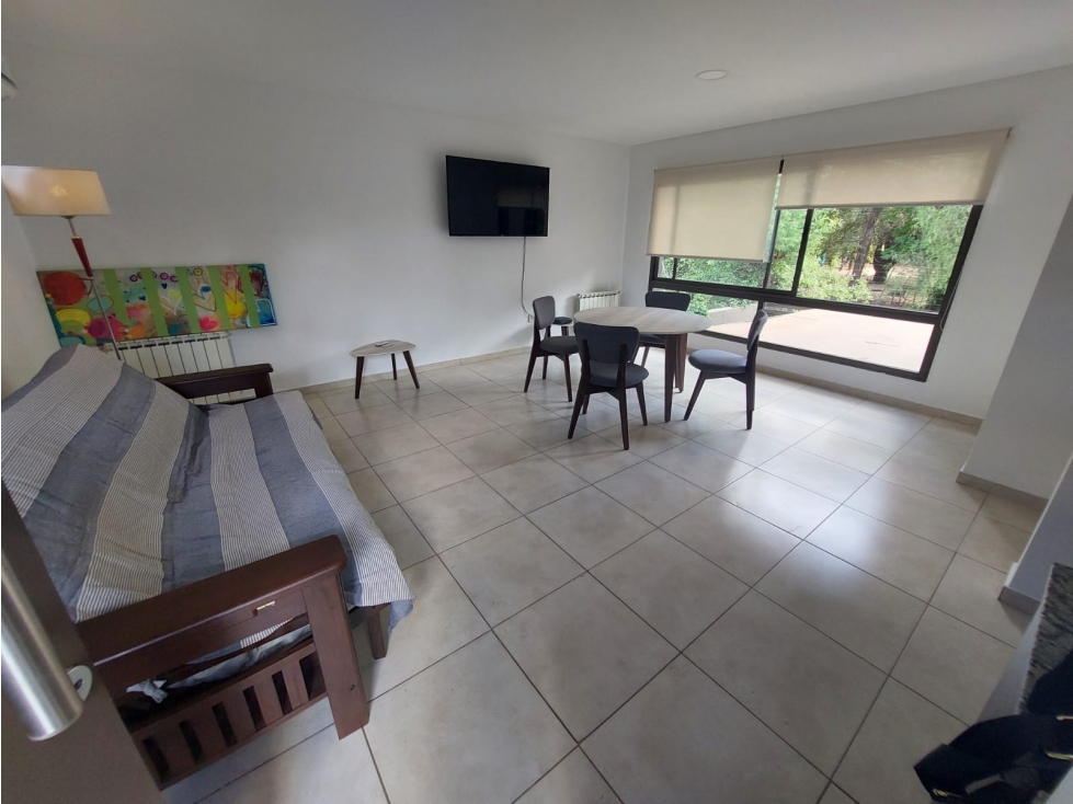 DEPARTAMENTO AMOBLADO DE CATEGORIA · ALQUILER · 1 DORMITORIO - 4