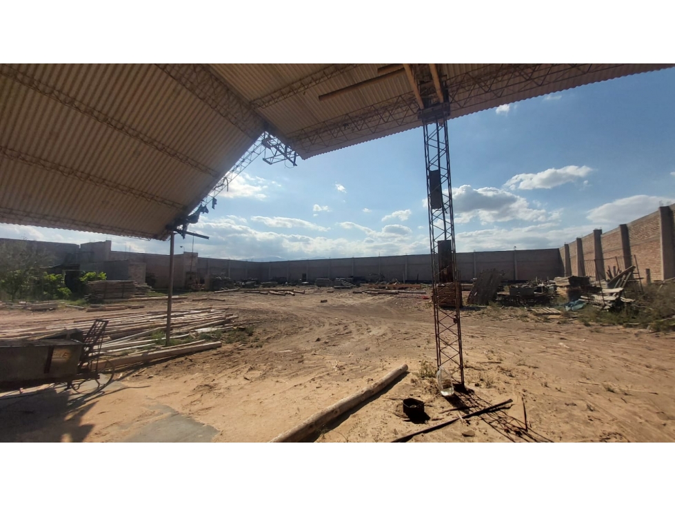 GALPÓN · ALQUILER · 7.000 M2 · DOS GALPONES · OFICINA · LAS HERAS - 3