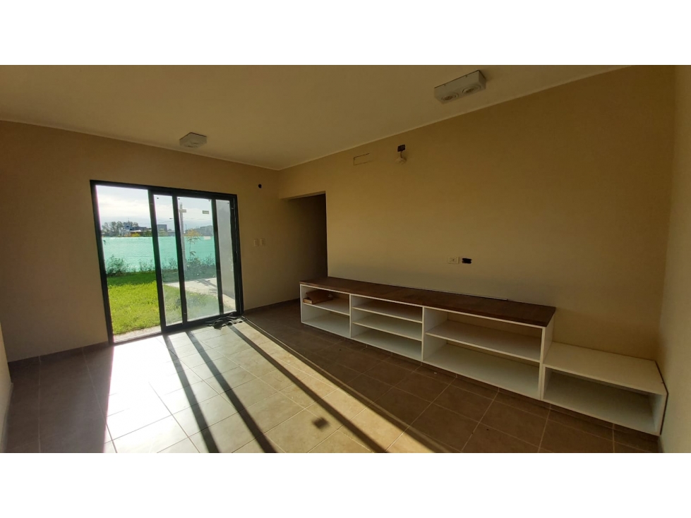 CASA · VENTA BARRIO PRIVADO· OLIVOS DE PALMA · 3 DORMITORIOS - 5