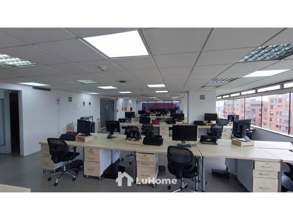 Oficina en Vender - Arrendar en Bogotá D.C. / 221104 — foto 3