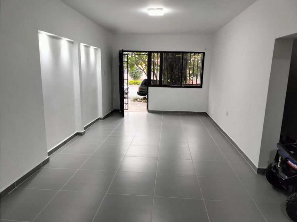 Casa en Venta en Medellín, Laureles — foto 2