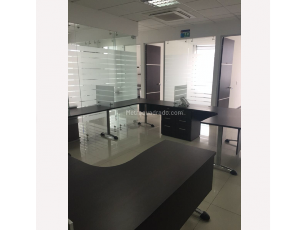 NORTH POINT ARRIENDO OFICINA 319 M2 — foto 3