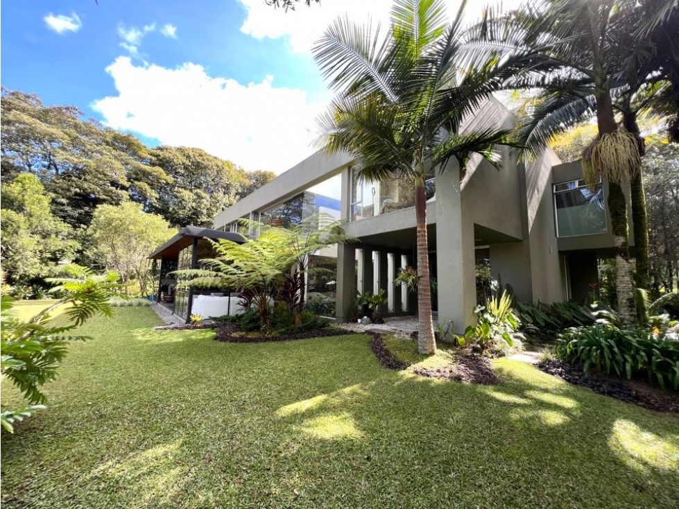 Venta de Casa Campestre en Llanogrande en Rionegro