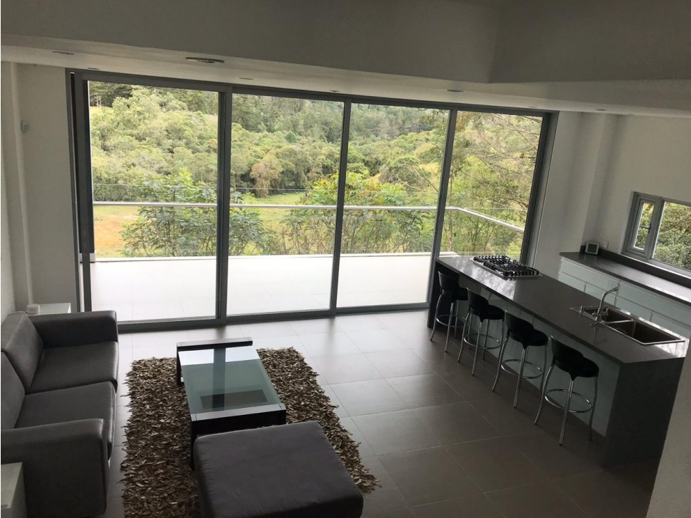 Venta de Casa Campestre en el Alto de Palmas — foto 3