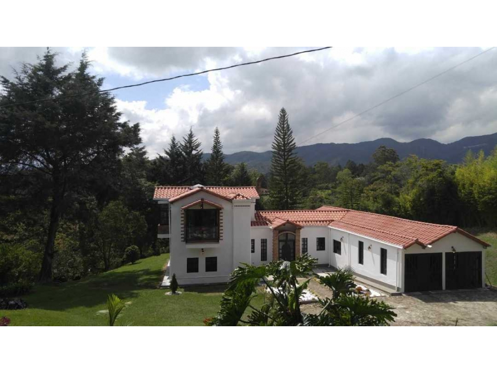 Venta de Casa Campestre en el Retiro - 3