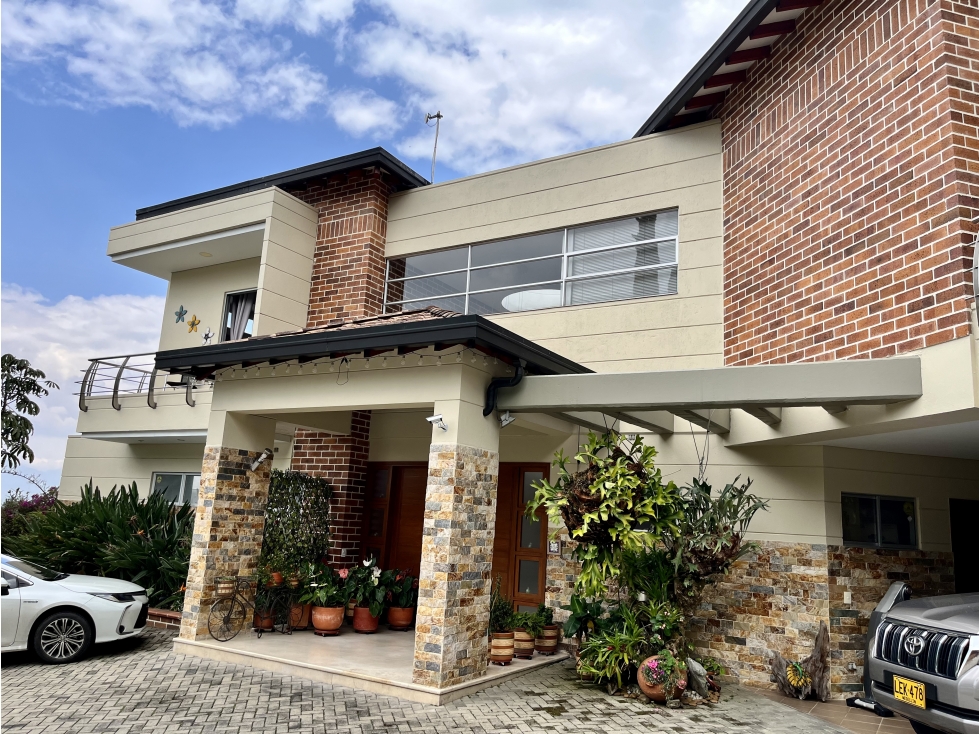 Venta de Casa Campestre en El Escobero - 1