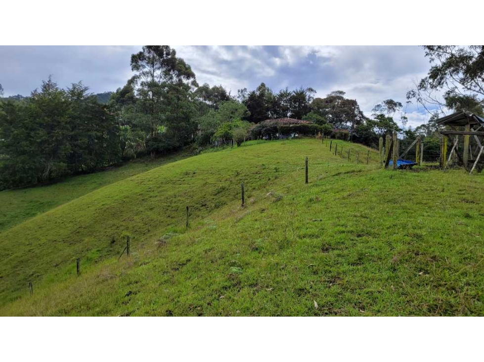 Venta de Lote por el Higueron en Rionegro — foto 4