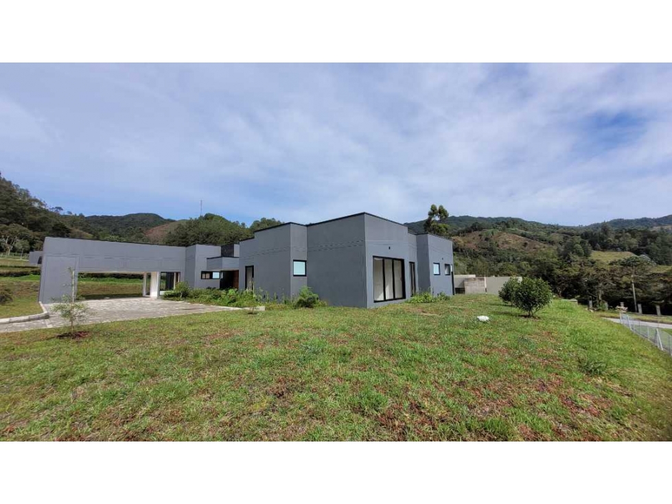 Venta de Casa Campestre en El Retiro — foto 2