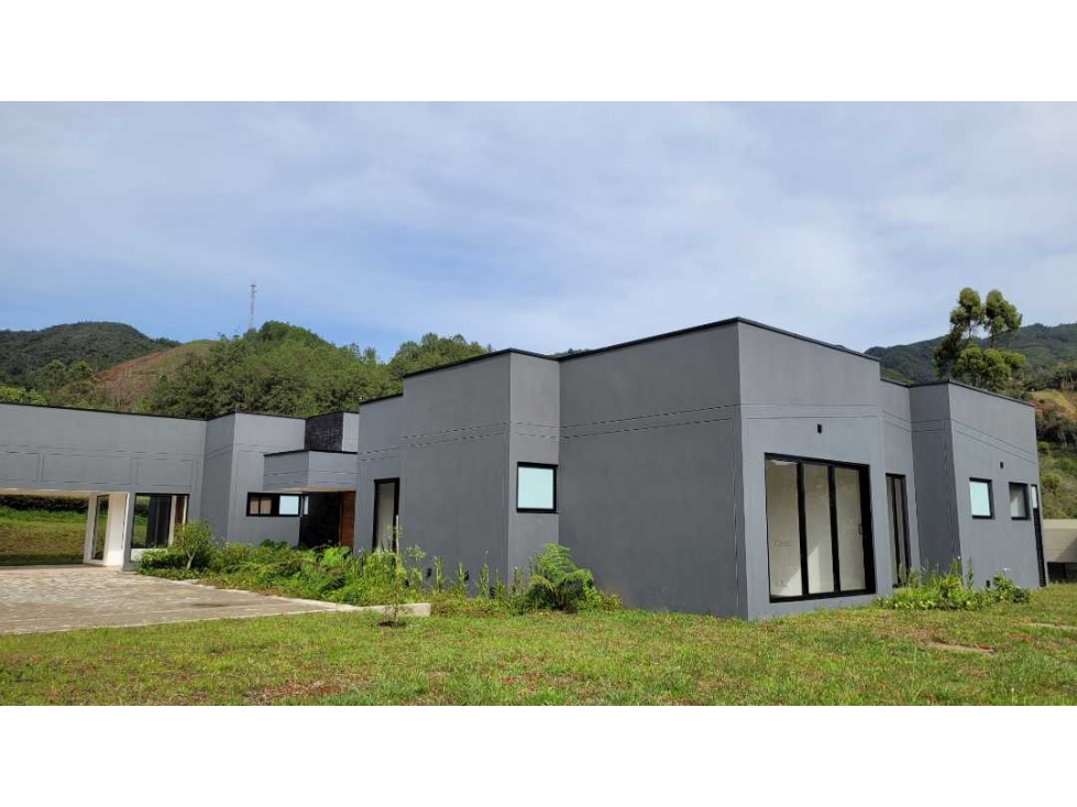 Venta de Casa Campestre en El Retiro — foto 3
