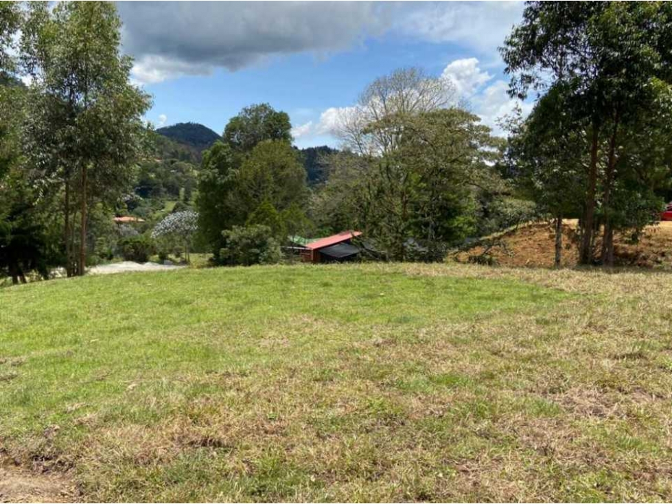 HERMOSO LOTE EN EL RETIRO CON LICENCIA,PLANOS Y ESTUDIO CON RENDER — foto 6