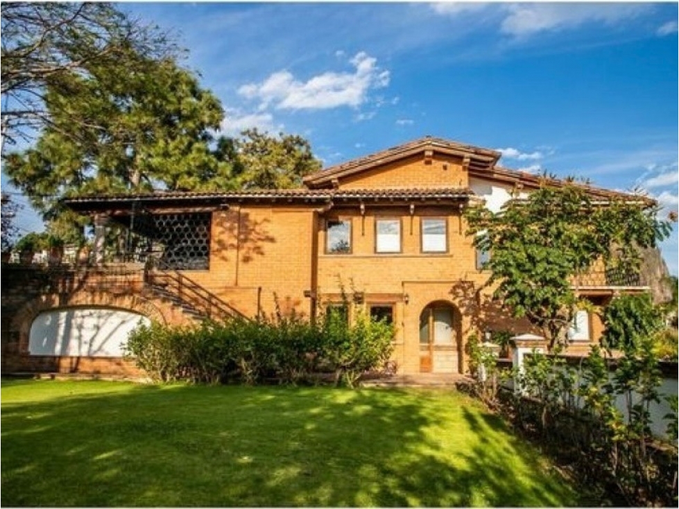 CASA EN VENTA | EL ESCONDRIJO | VALLE DE BRAVO — foto 2
