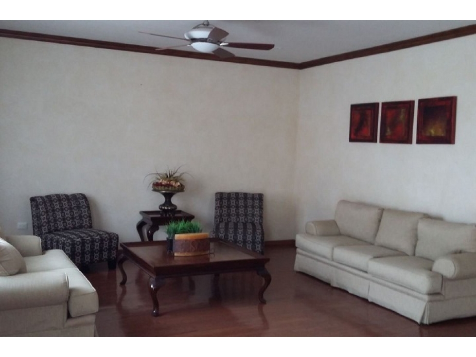 Excelente Casa AMUEBLADA en renta en Villa Bonita RCR389832 — foto 2