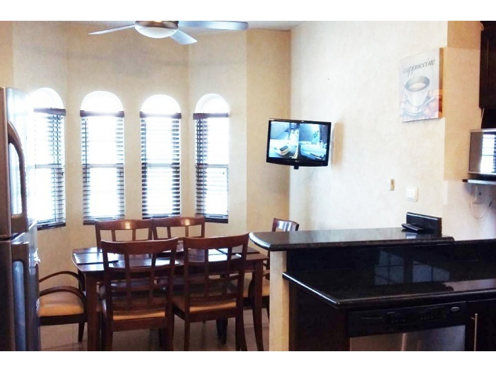 Excelente Casa AMUEBLADA en renta en Villa Bonita RCR389832 — foto 5