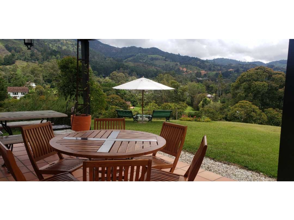 FINCA CON VISTA HERMOSA CERCA A FIZEBAD