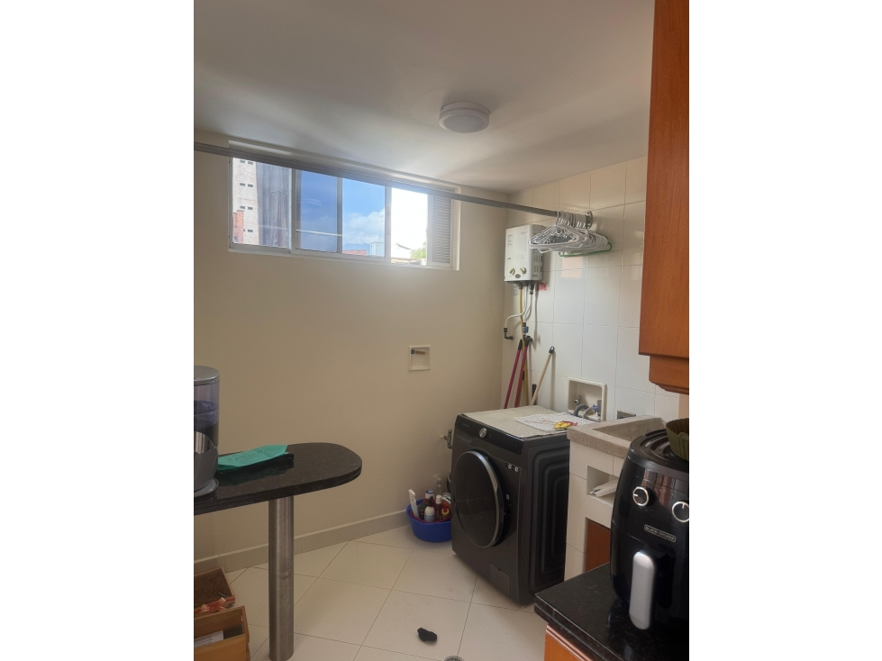 CCJORG.APT.LAURELES 3HAB+SERV.PPAL BAÑO.4BÑ.2PQ.STUDIO.PISCINA — foto 2