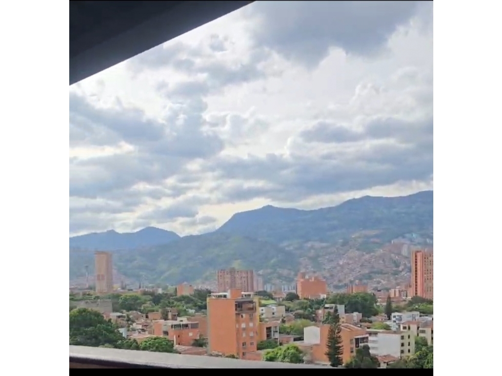 VENDO.HOTEL.NUEVO.50HAB.CERCA A VIVA LAURELES.CERCA TREN80 — foto 5