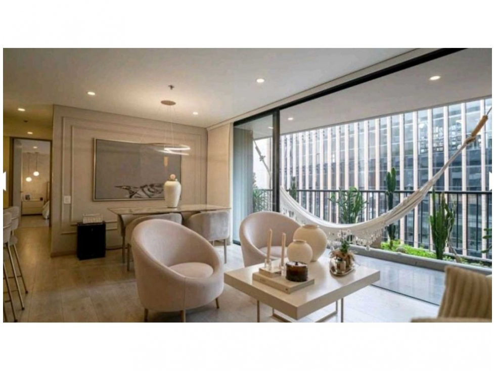 APARTAMENTO EN VENTA - ALTOS DE EL POBLADO, Medellín