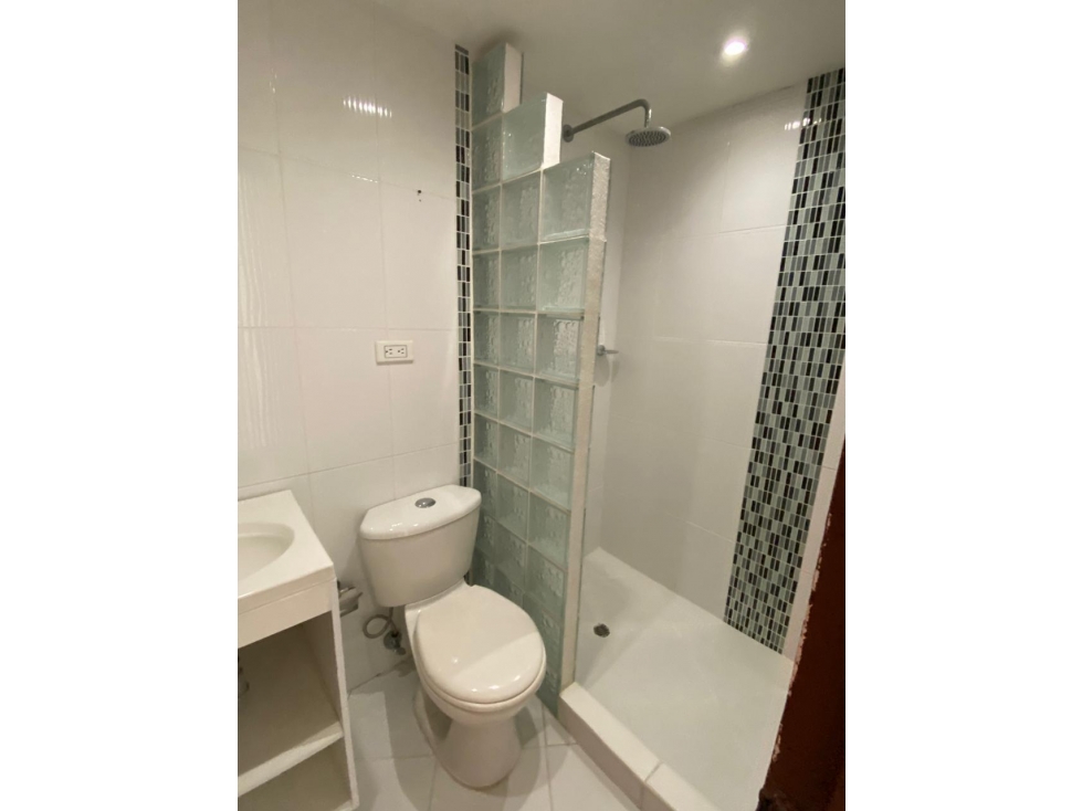 APARTAMENTO EN VENTA EN LAURELES, CERCA AL SEGUNDO PARQUE DE LAURELES — foto 4
